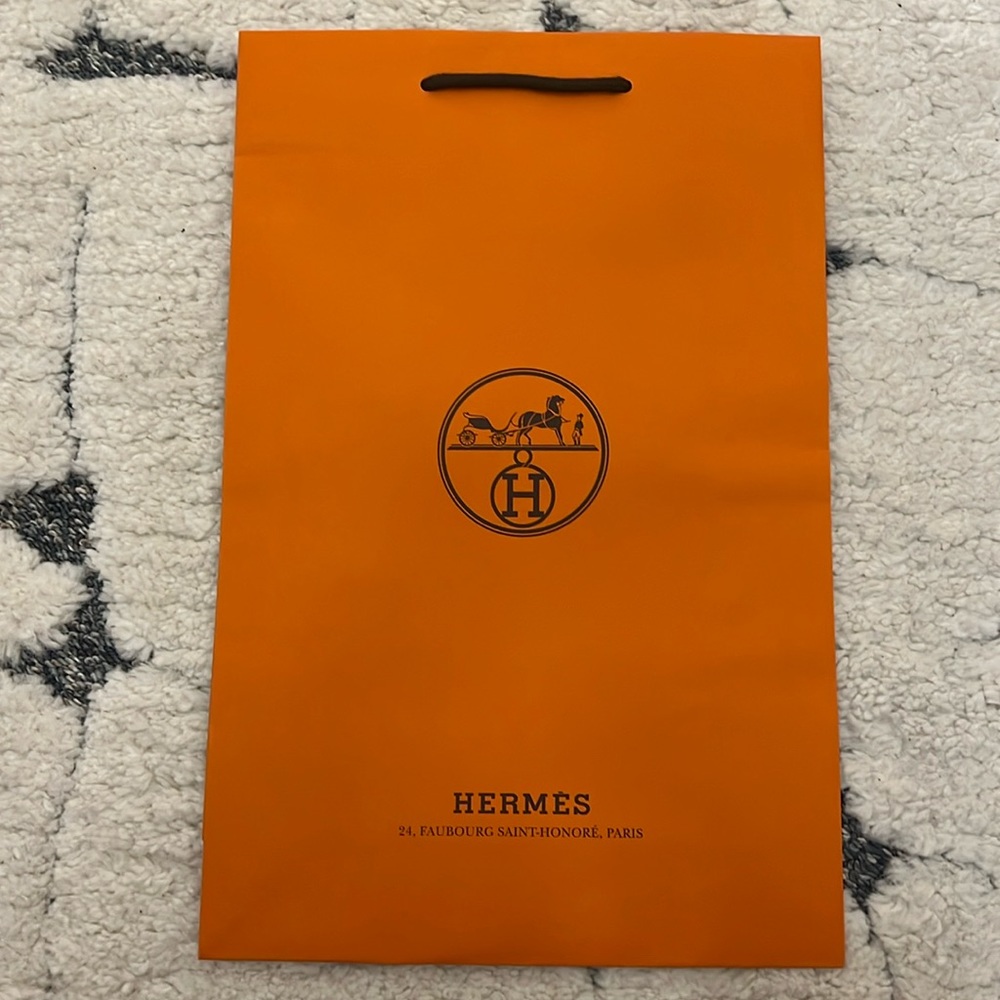 Genuine Hermes Medium Shopping Bag (17” x 11”)